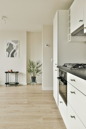 Medium property photo - Van Bossestraat 74-4, 1051 KB Amsterdam